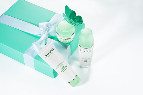 打造視覺吸引力——深圳化妝品與箱包專業產品拍攝指南